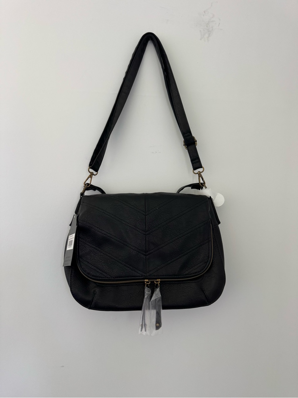 T-Shirt & Jeans Black Shoulder Bag with Dual Straps New
